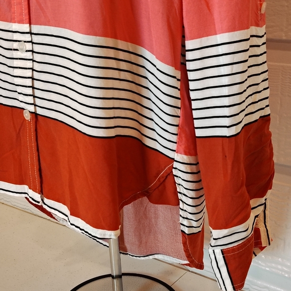 Velvet Heart Womens Small Lightweight Striped High Low Button Up - Picture 2 of 8